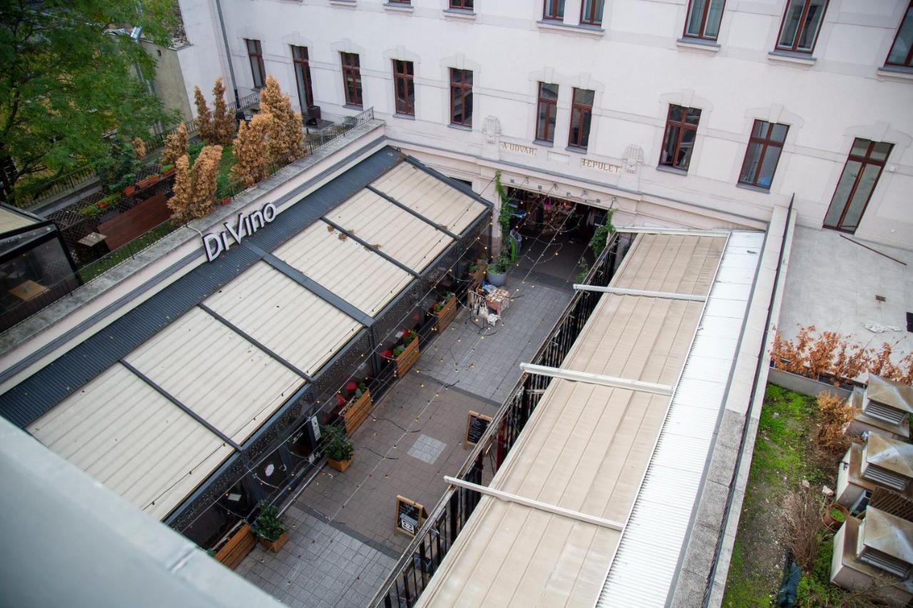 Downtown Cozy Home In The Gozsdu Garden Budapest Exterior foto