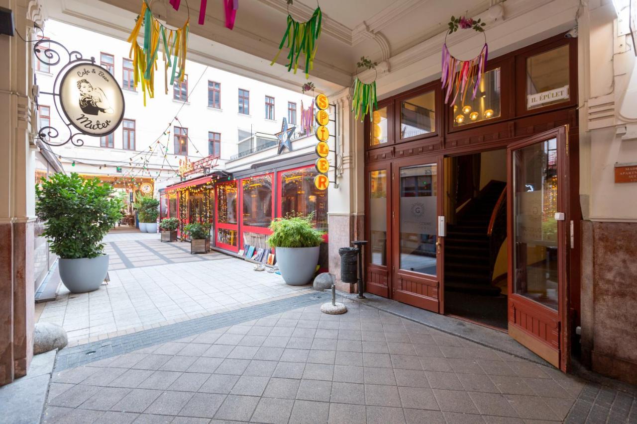 Downtown Cozy Home In The Gozsdu Garden Budapest Exterior foto